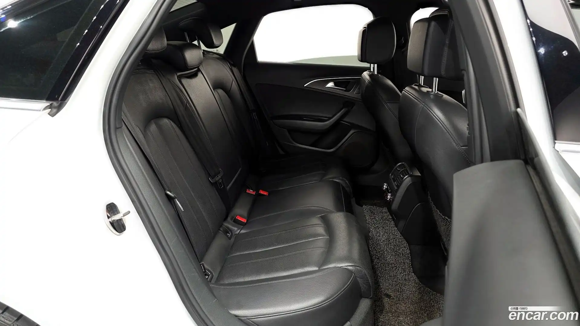 A6 Audi 2018.11-OPTION-015