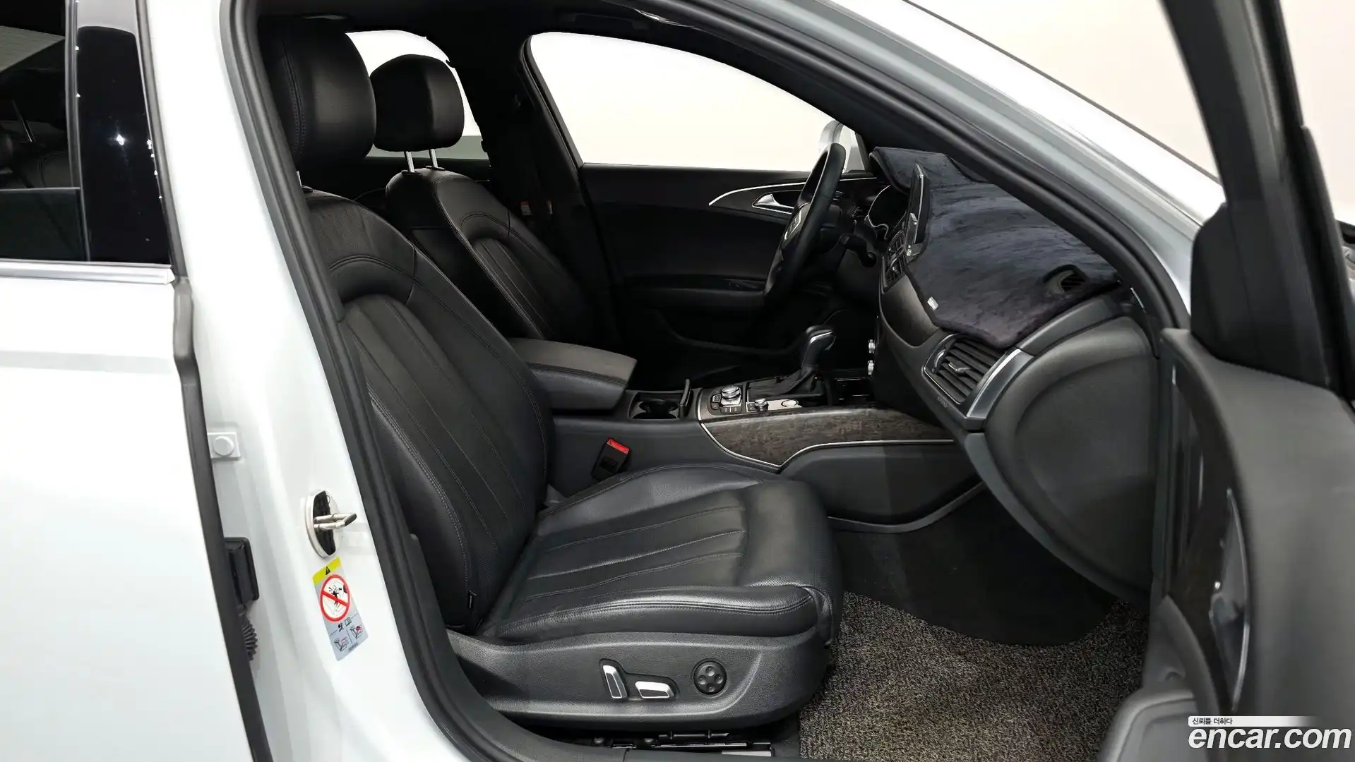 A6 Audi 2018.11-INNER-036