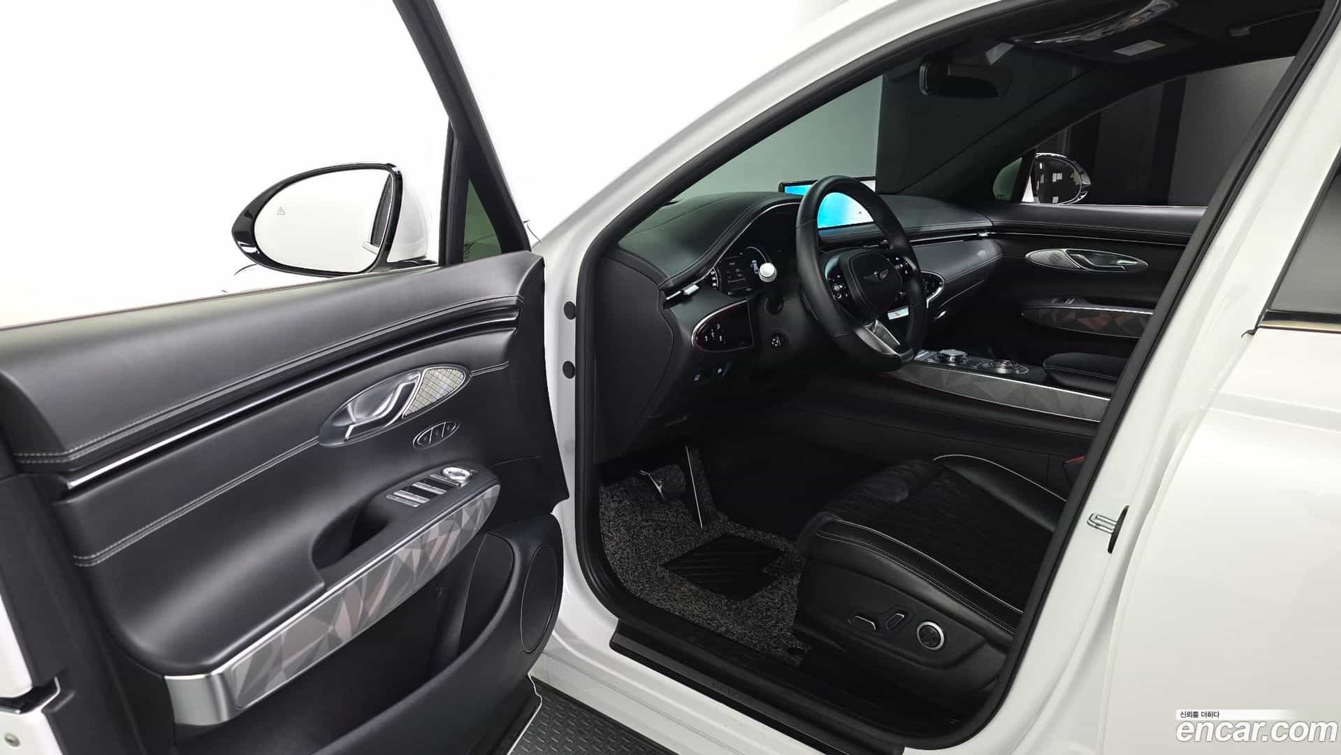 GV70 Genesis 2022.0-INNER-010