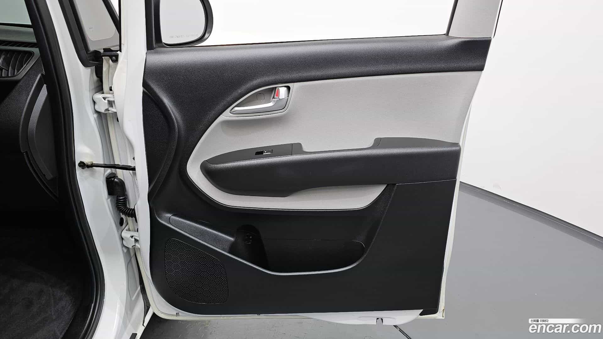 RAY Kia 2024.10-INNER-035