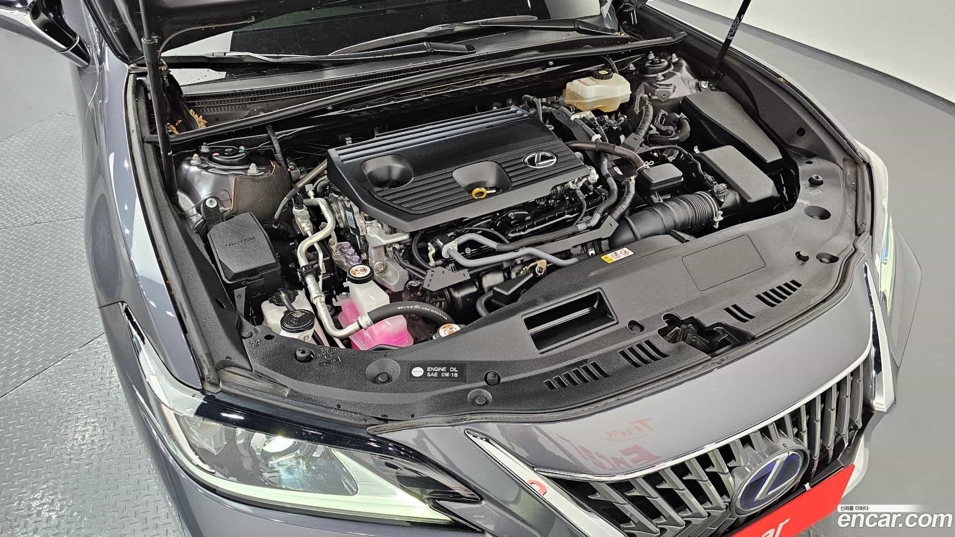 ES Lexus 2021.11-OUTER-006