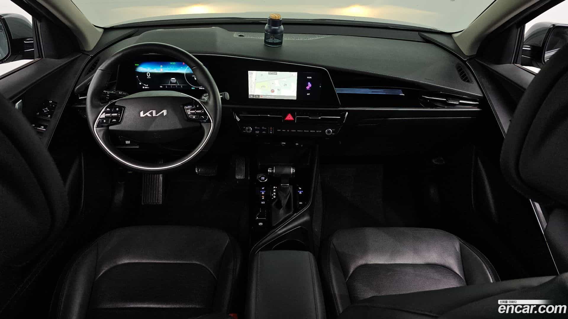 Niro Kia 2023.0-INNER-007