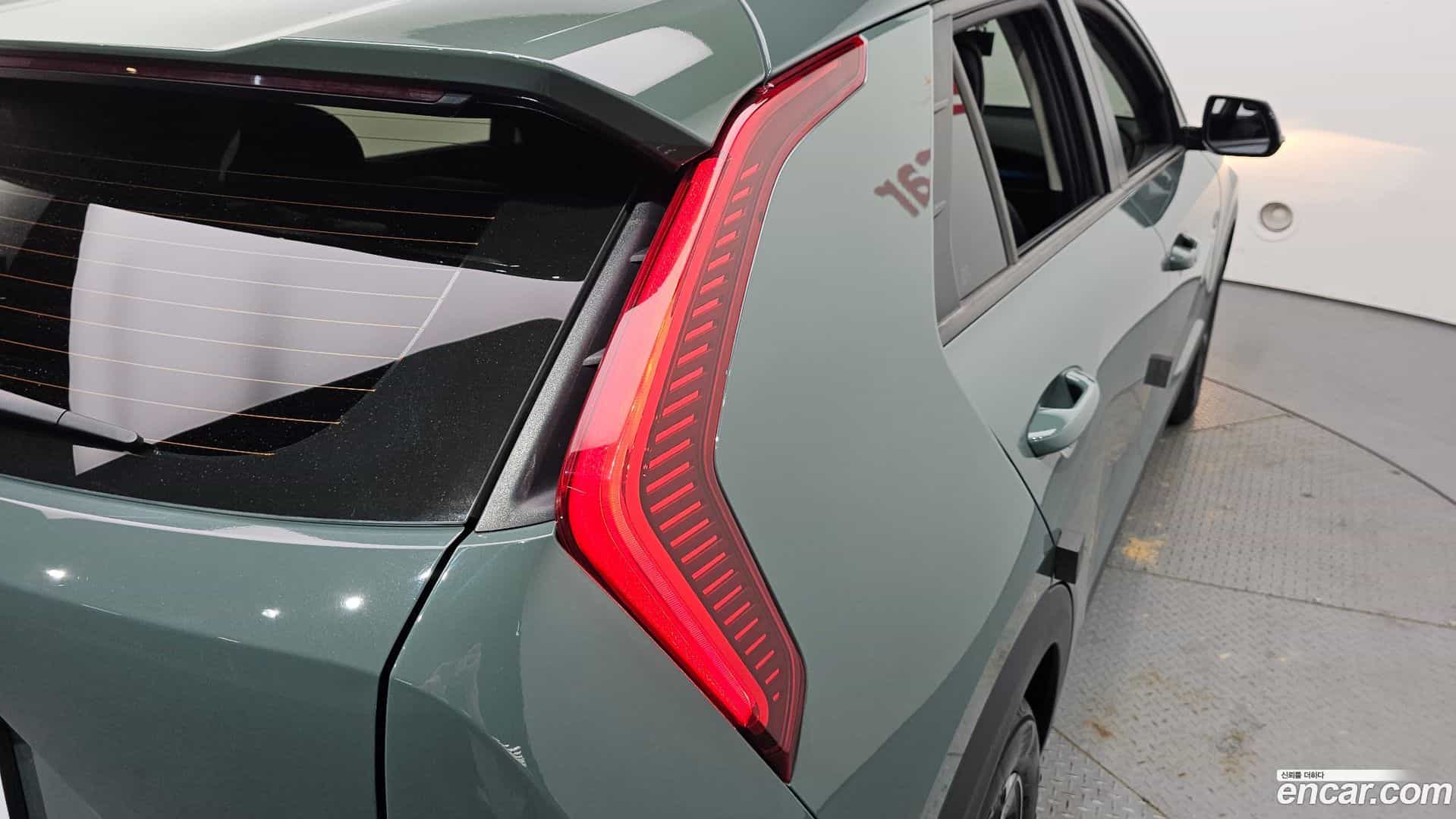 Niro Kia 2023.0-OUTER-033