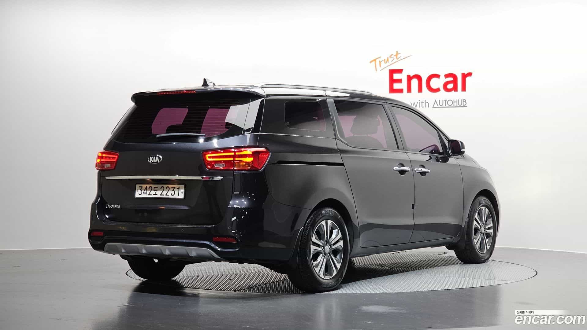 Canival Kia 2018.9-OUTER-002
