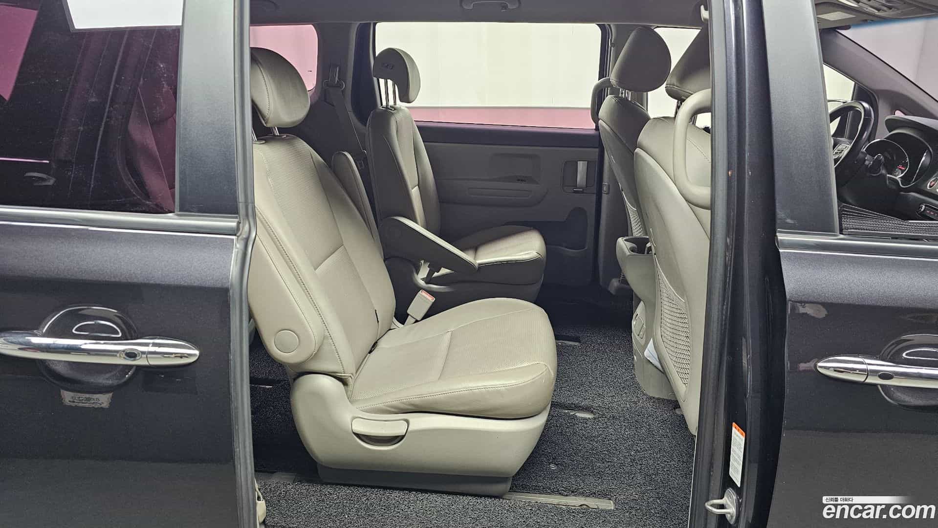 Canival Kia 2018.9-OPTION-016
