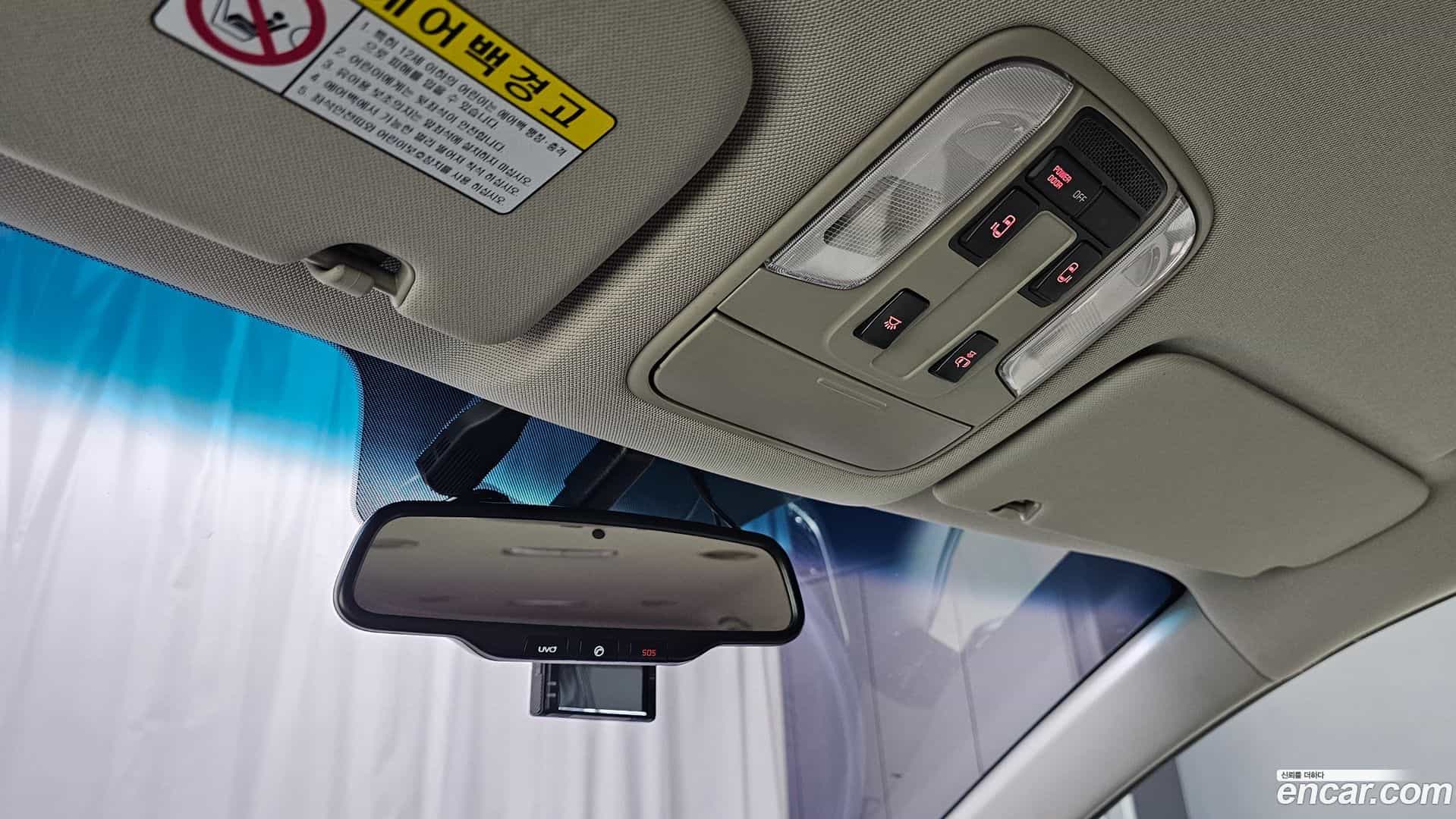 Canival Kia 2018.9-OPTION-022