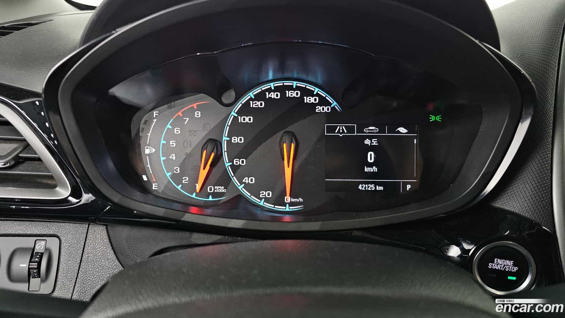 Spark Chevrolet 2022.5-INNER-008