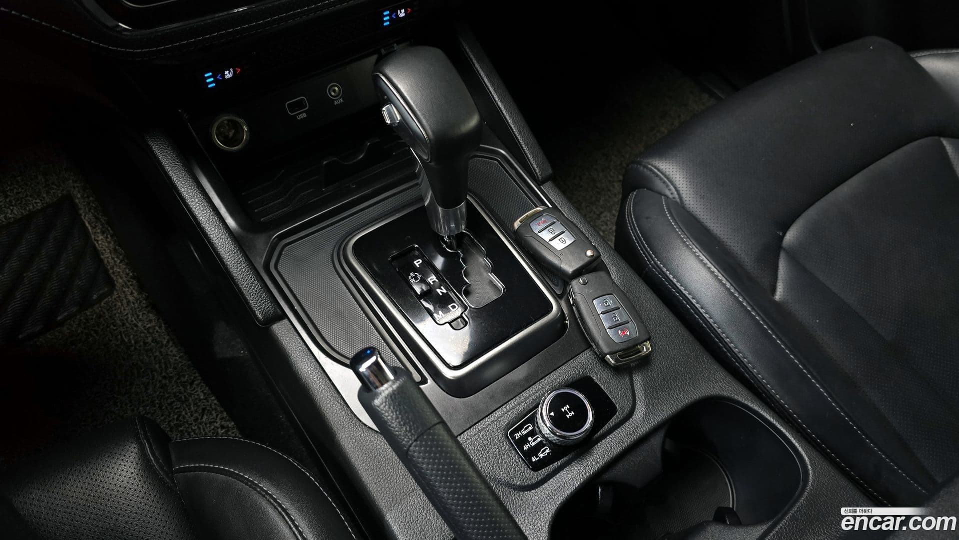 Main__Slider__Photo:Rexton KG Mobility 2021.5-8