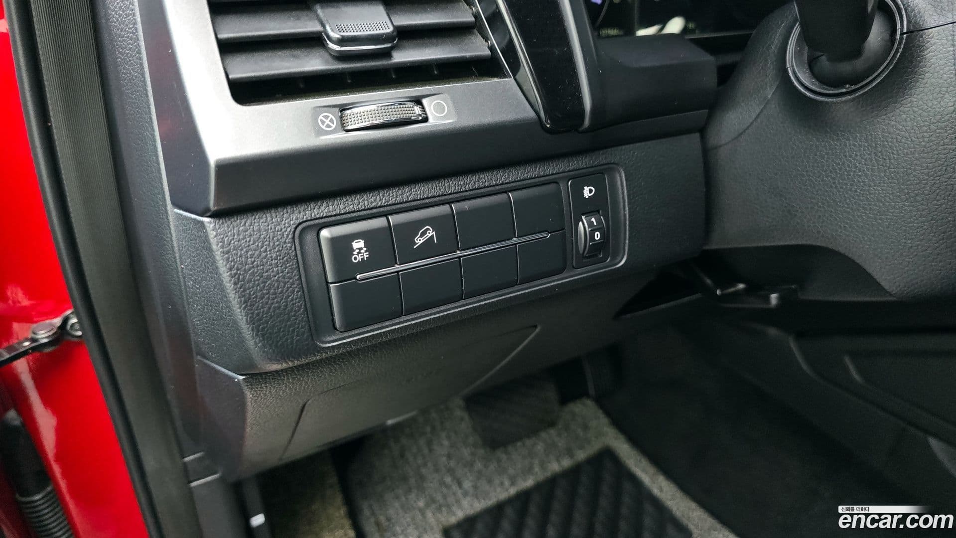 Main__Slider__Photo:Rexton KG Mobility 2021.5-13