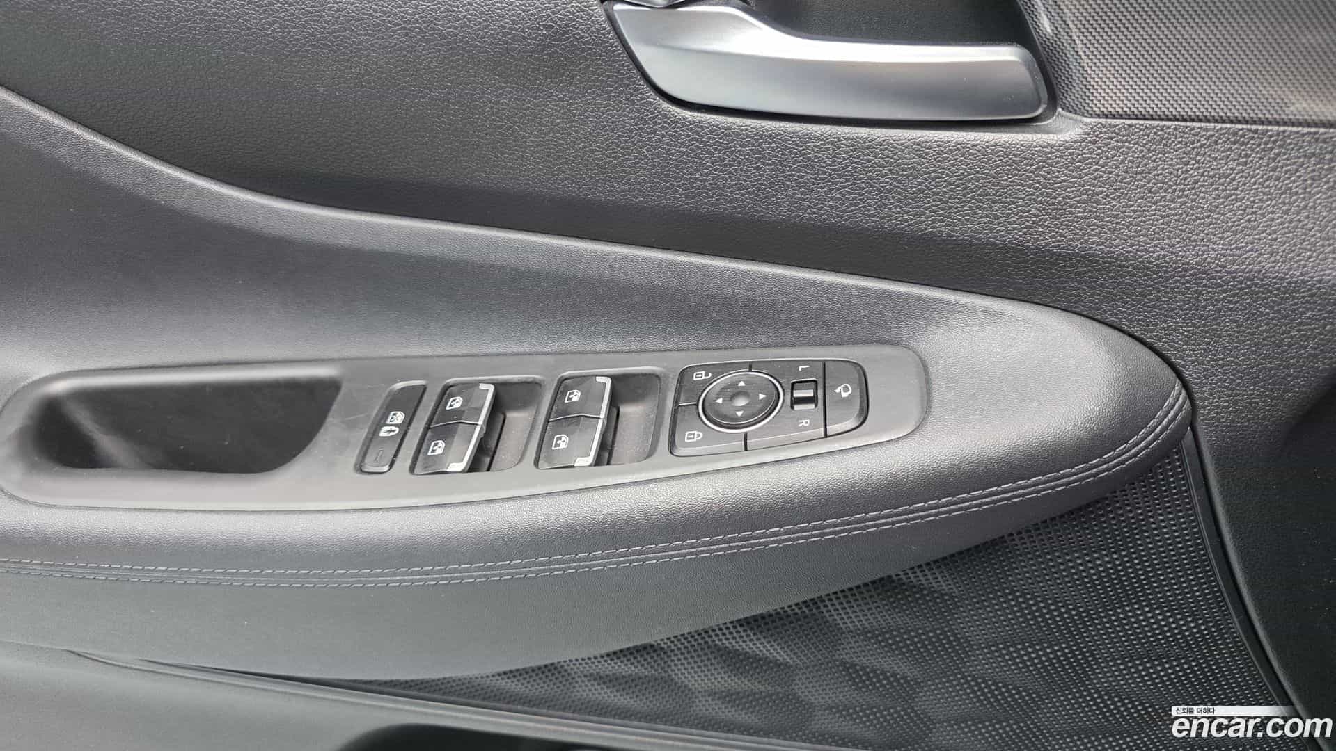 Santafe Hyundai 2020.9-OPTION-015