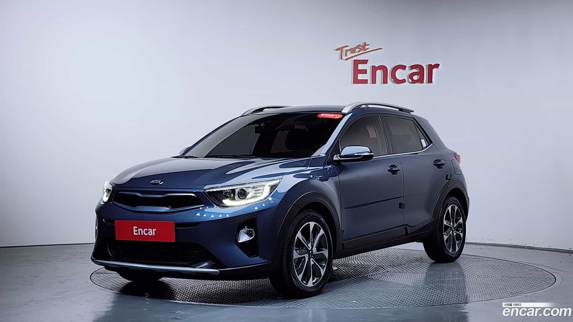 Stonic Kia 2018.8-THUMBNAIL-011