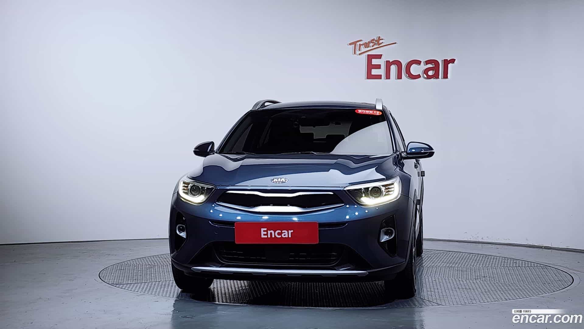 Stonic Kia 2018.8-OUTER-003
