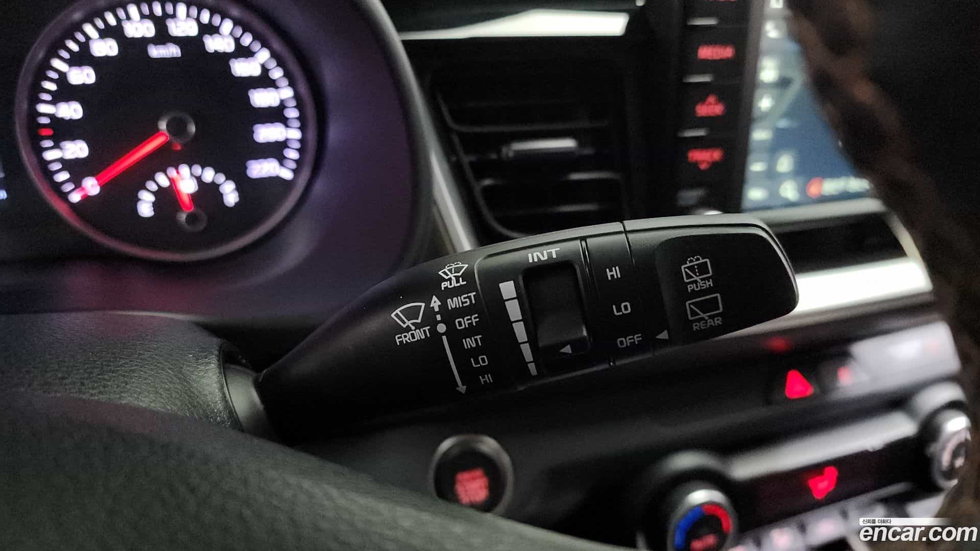 Stonic Kia 2018.8-OPTION-040