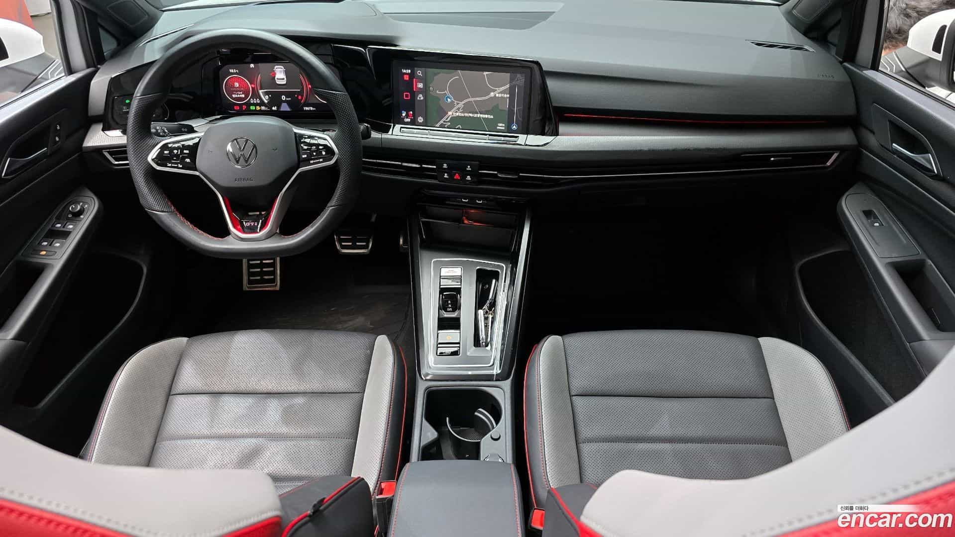Golf Volkswagen 2023.7-INNER-007