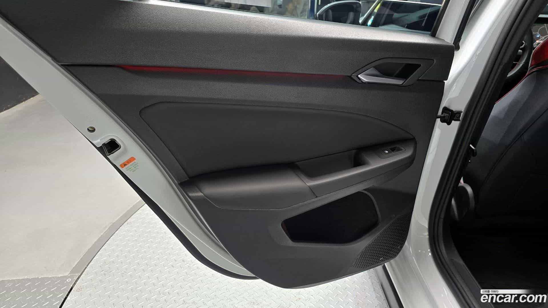 Golf Volkswagen 2023.7-INNER-035