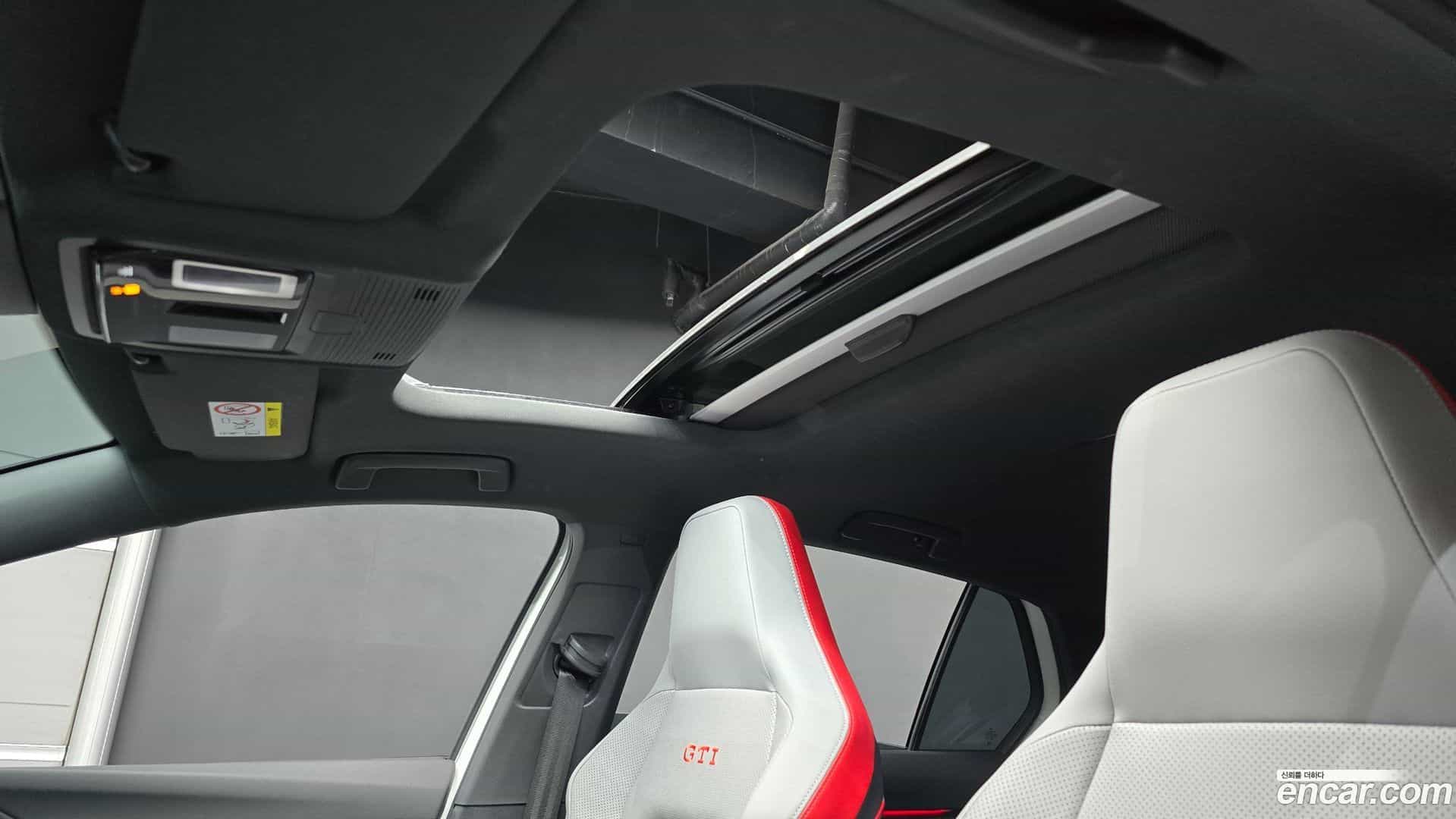 Golf Volkswagen 2023.7-OPTION-041