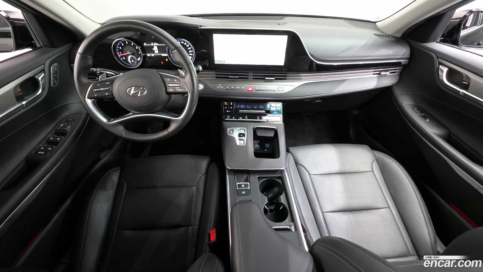 Grandeur Hyundai 2022.1-INNER-007