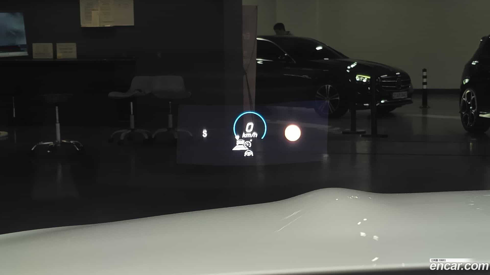 E-Class Mercedes-Benz 2020.9-OPTION-023