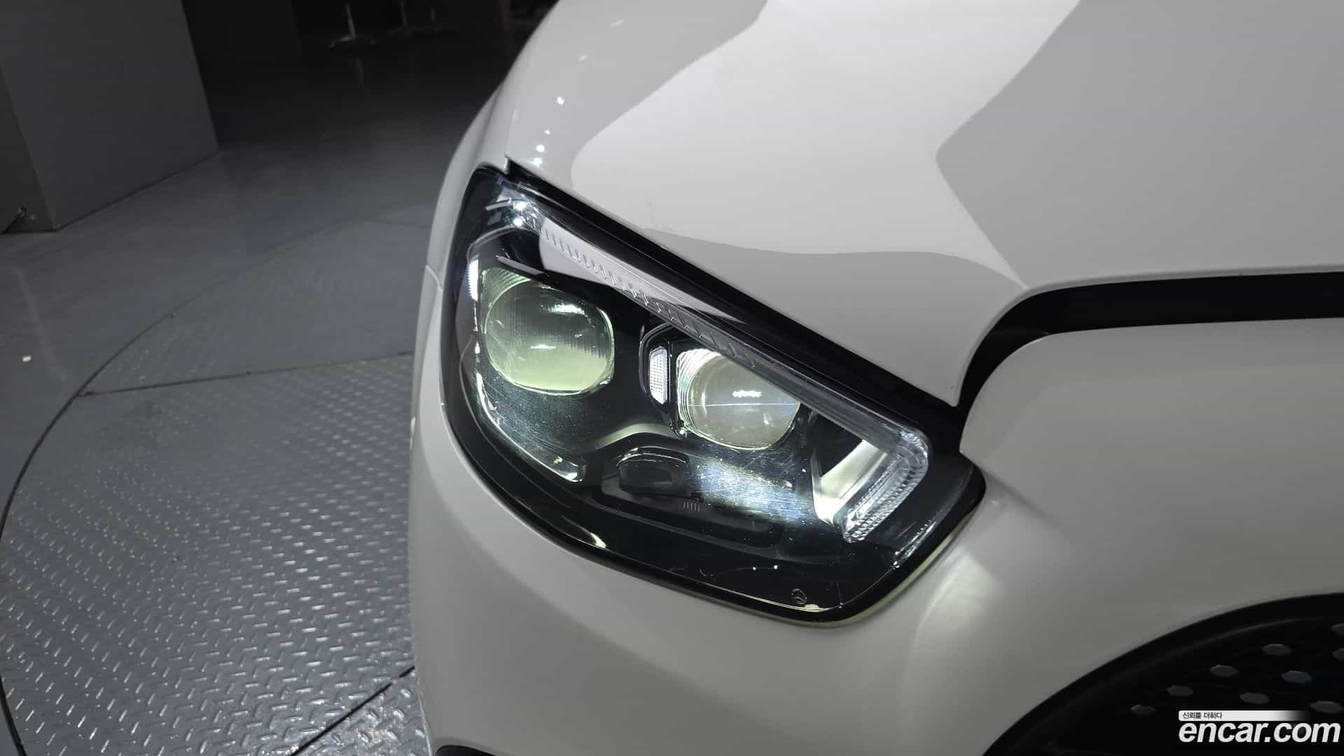 E-Class Mercedes-Benz 2020.9-OUTER-032
