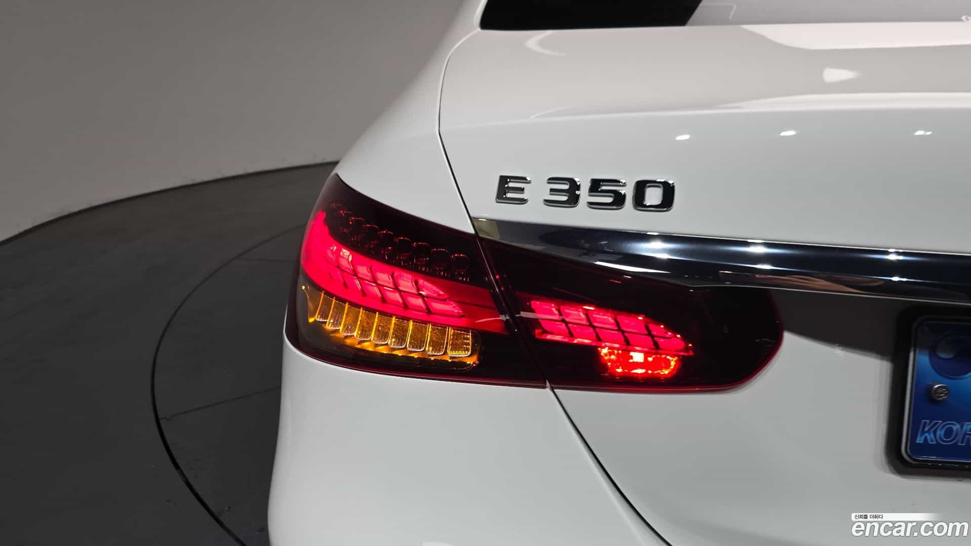 E-Class Mercedes-Benz 2020.9-OUTER-033