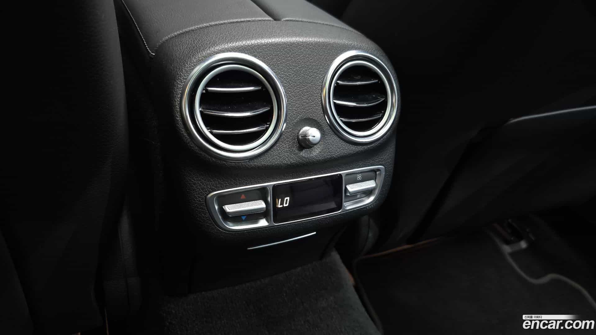 E-Class Mercedes-Benz 2020.9-OPTION-044