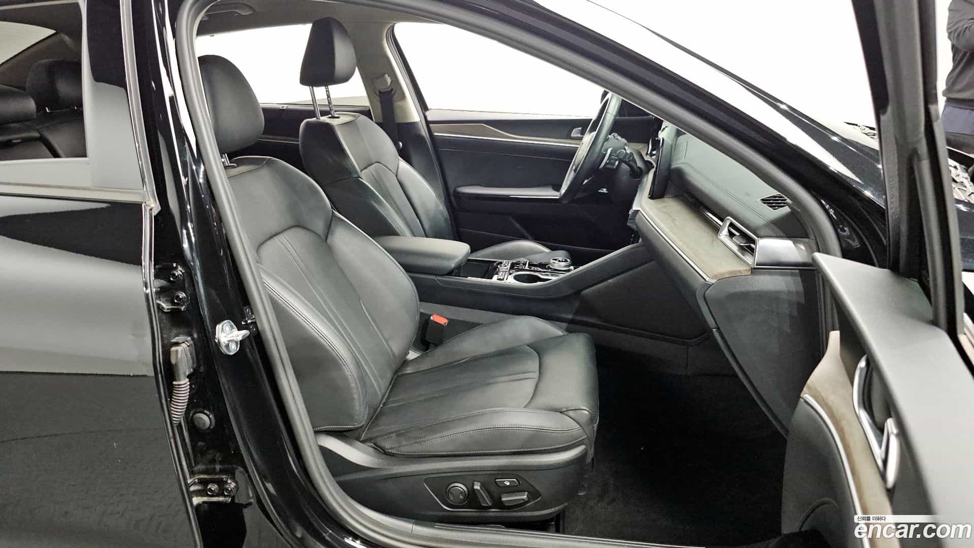 K5 Kia 2023.4-OPTION-016
