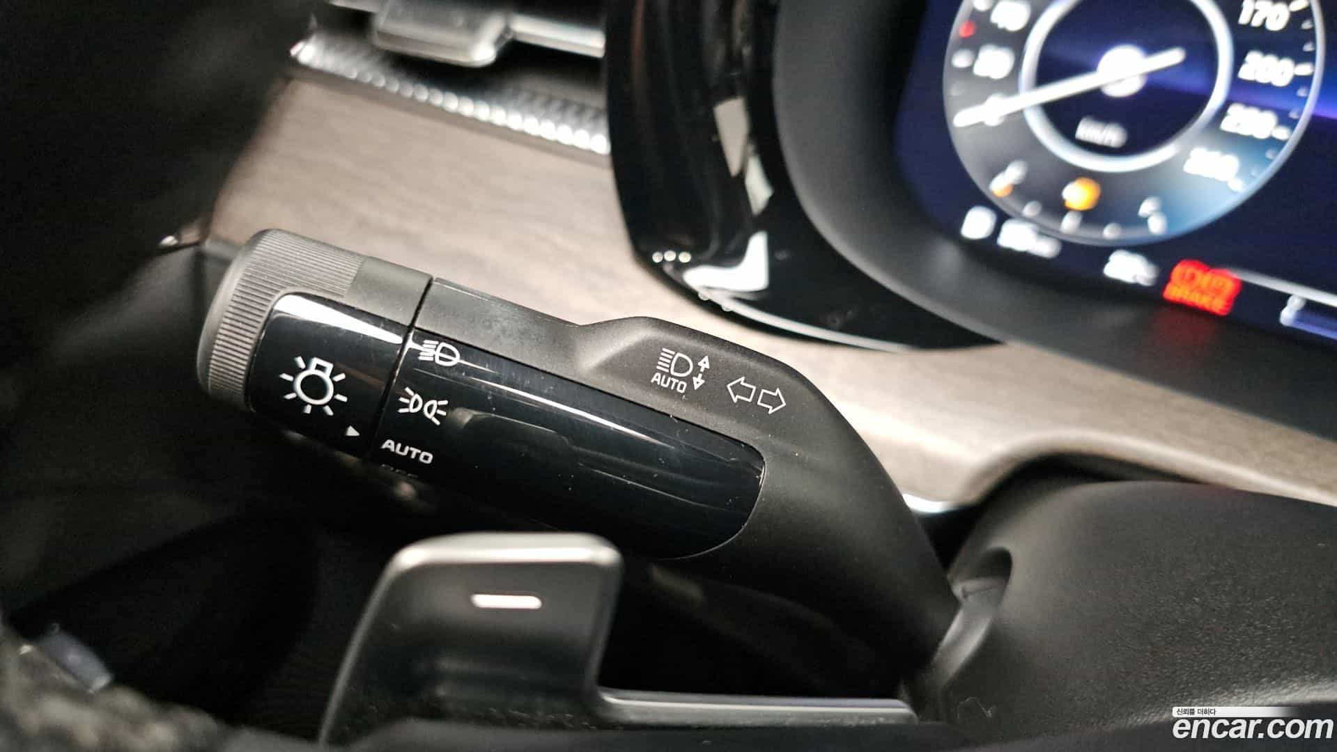 K5 Kia 2023.4-OPTION-040