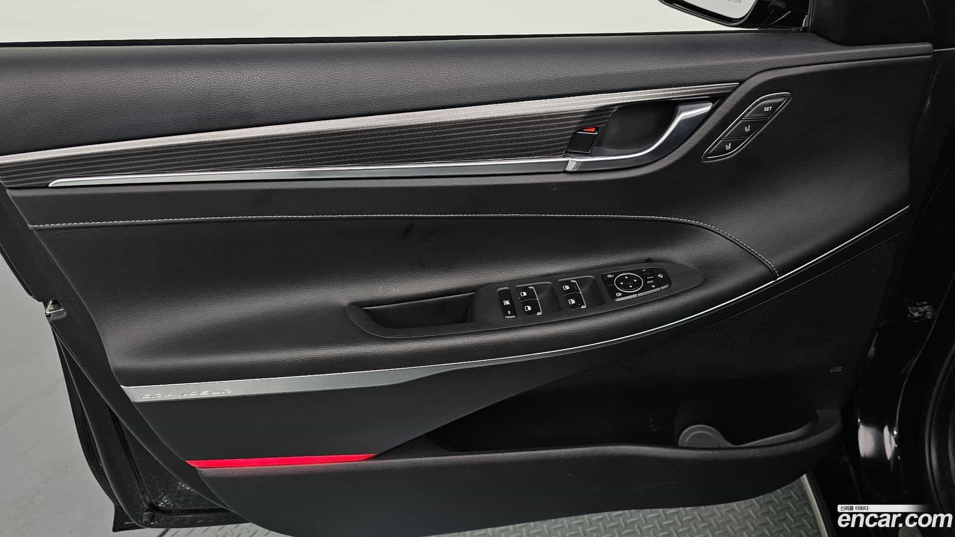 Grandeur Hyundai 2019.3-INNER-034