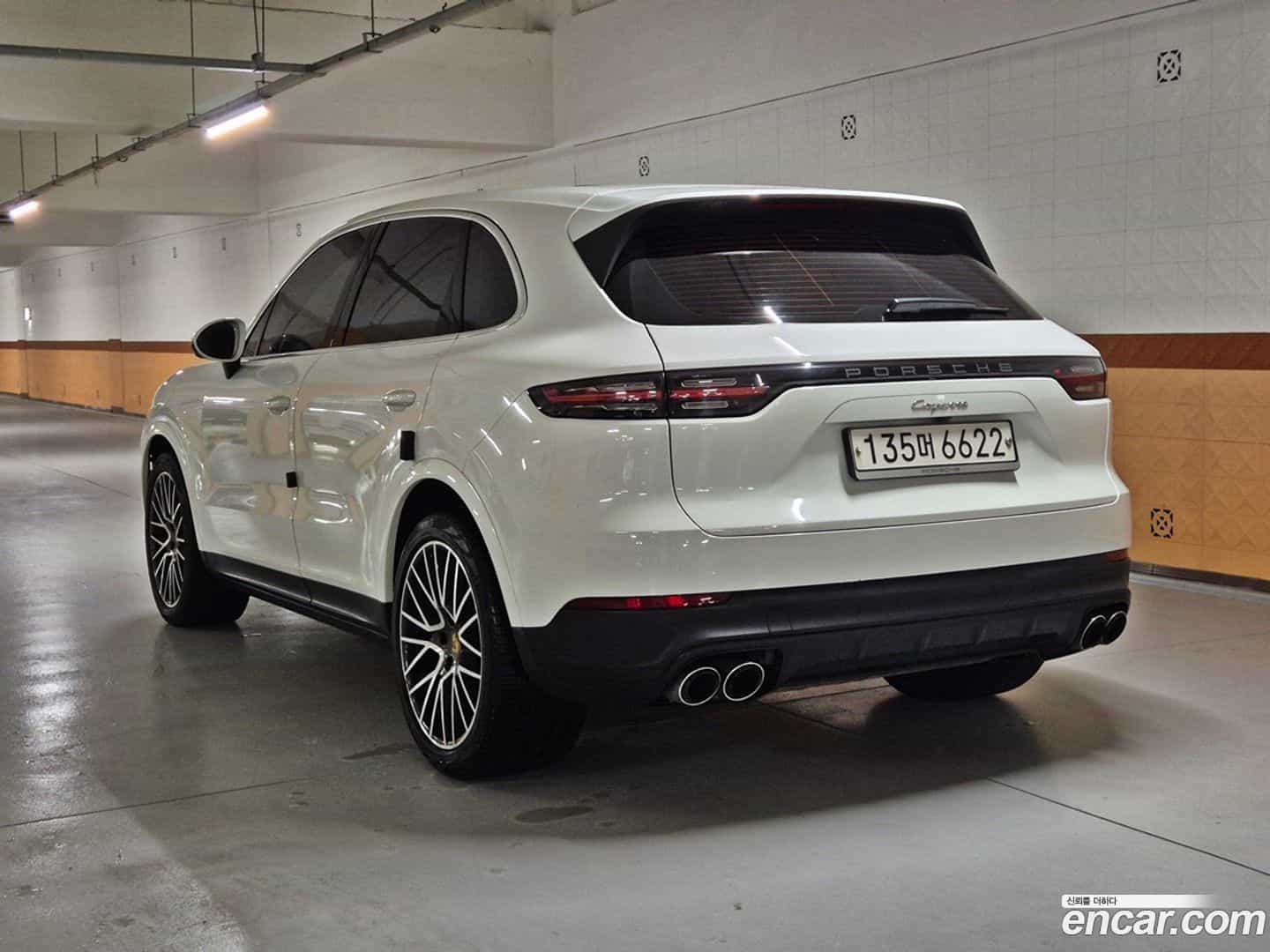 Cayenne Porsche 2019.10-OUTER-003