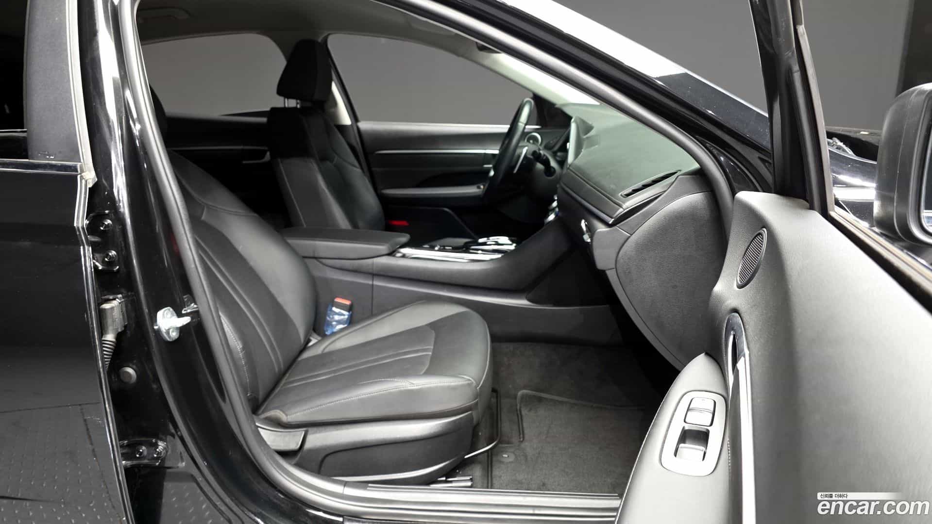 Sonata Hyundai 2022.4-OPTION-015