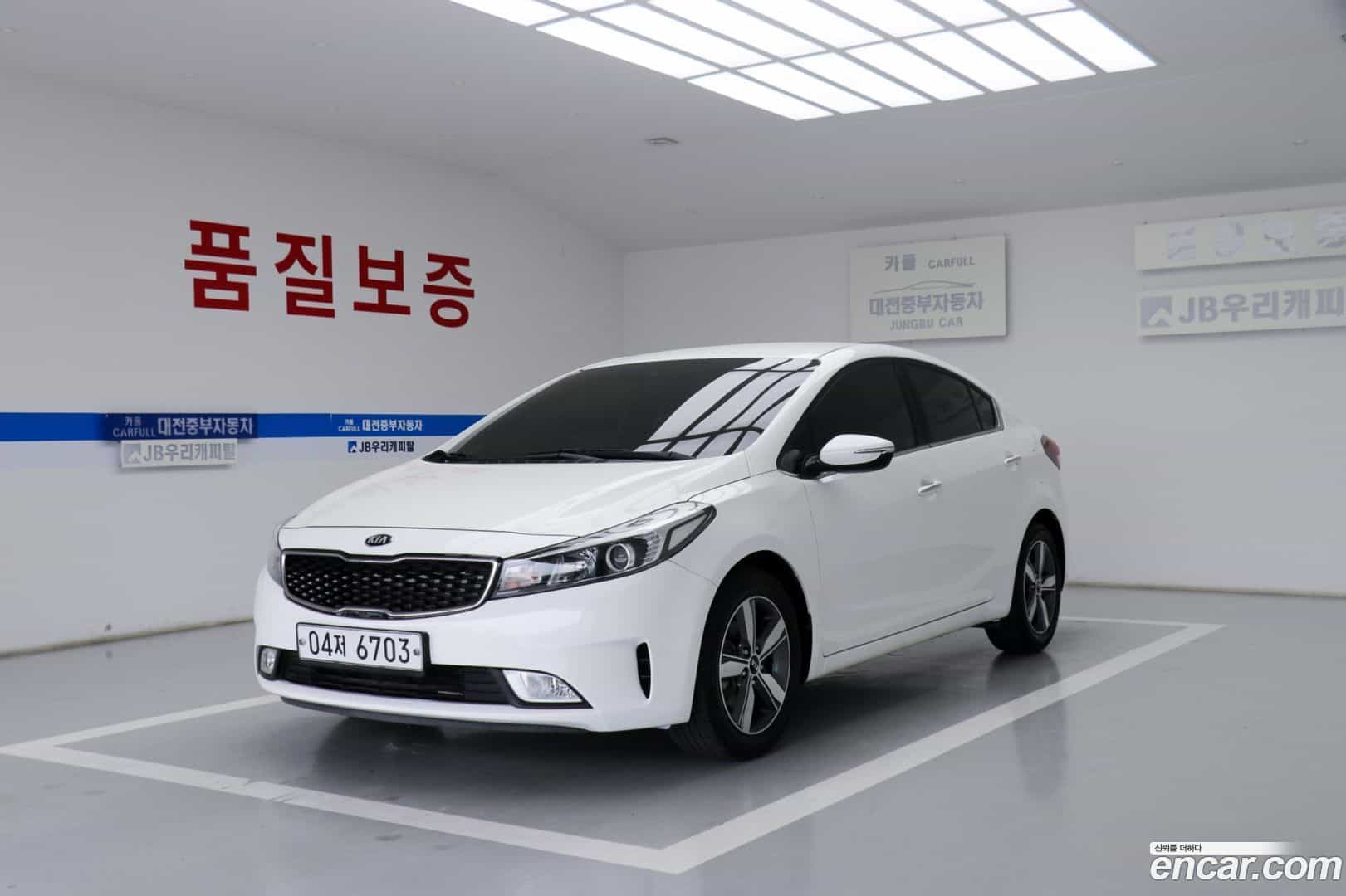K3 Kia 2018.1-OUTER-001