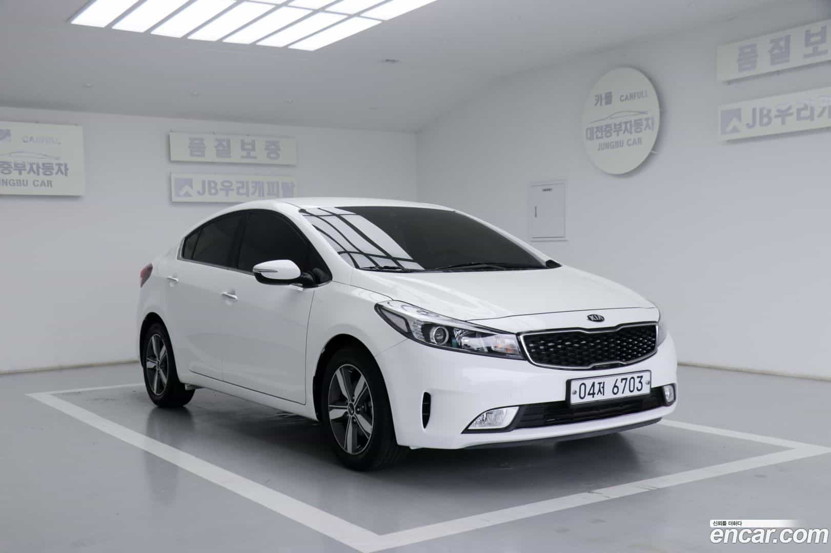 K3 Kia 2018.1-OUTER-003
