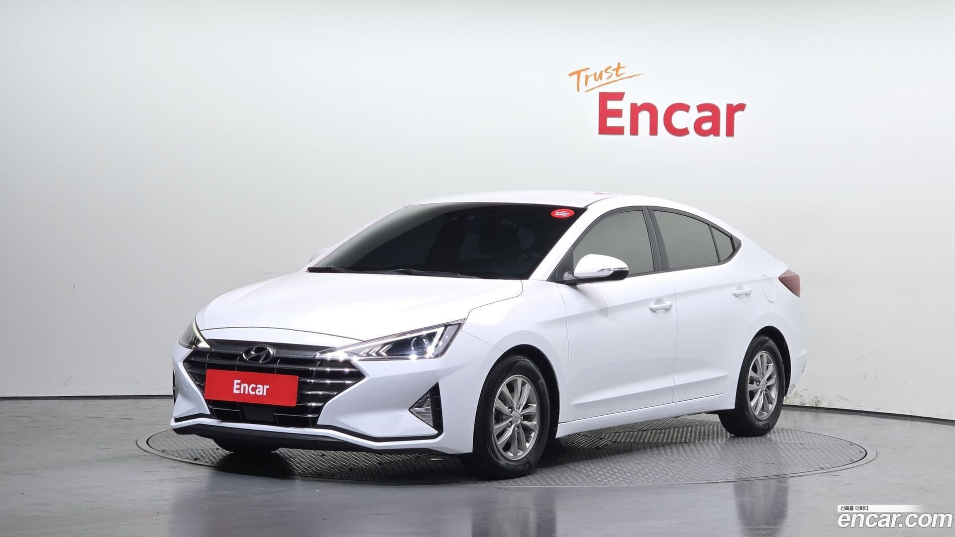 Main__Slider__Photo:AVANTE Hyundai 2019.11-0