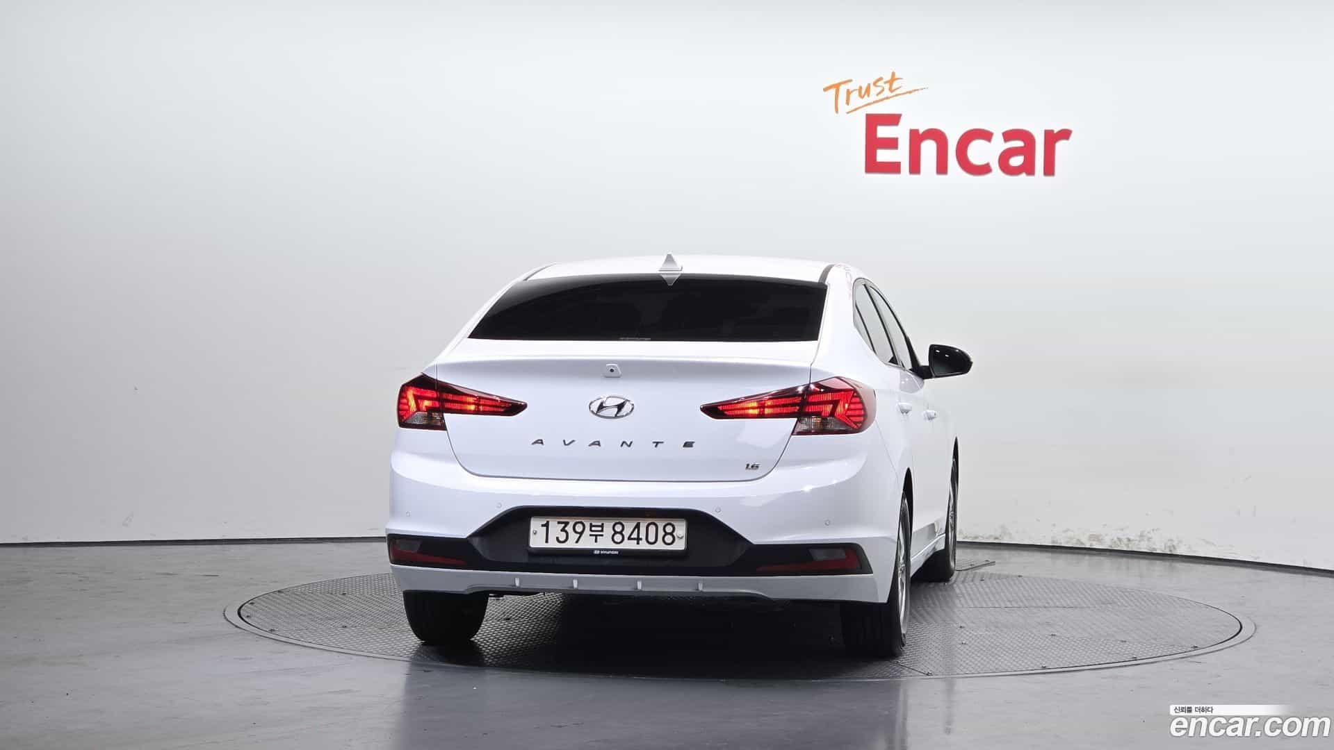 AVANTE Hyundai 2019.11-OUTER-004