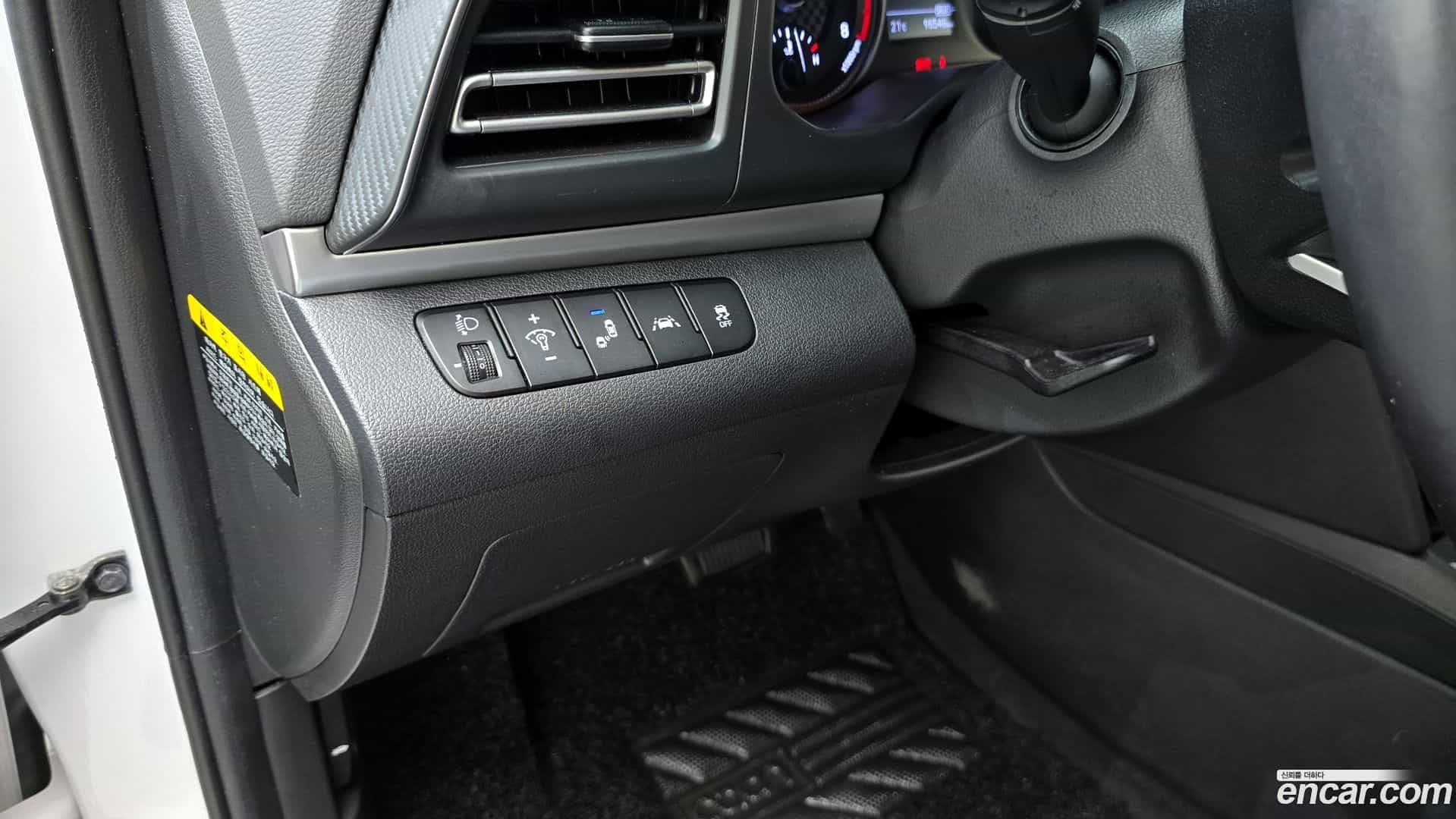 AVANTE Hyundai 2019.11-OPTION-018