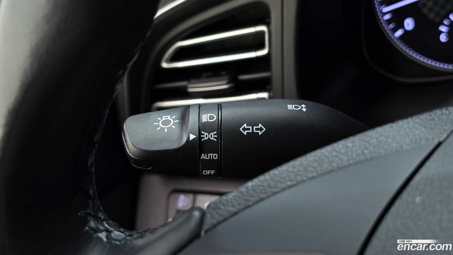 AVANTE Hyundai 2019.11-OPTION-019