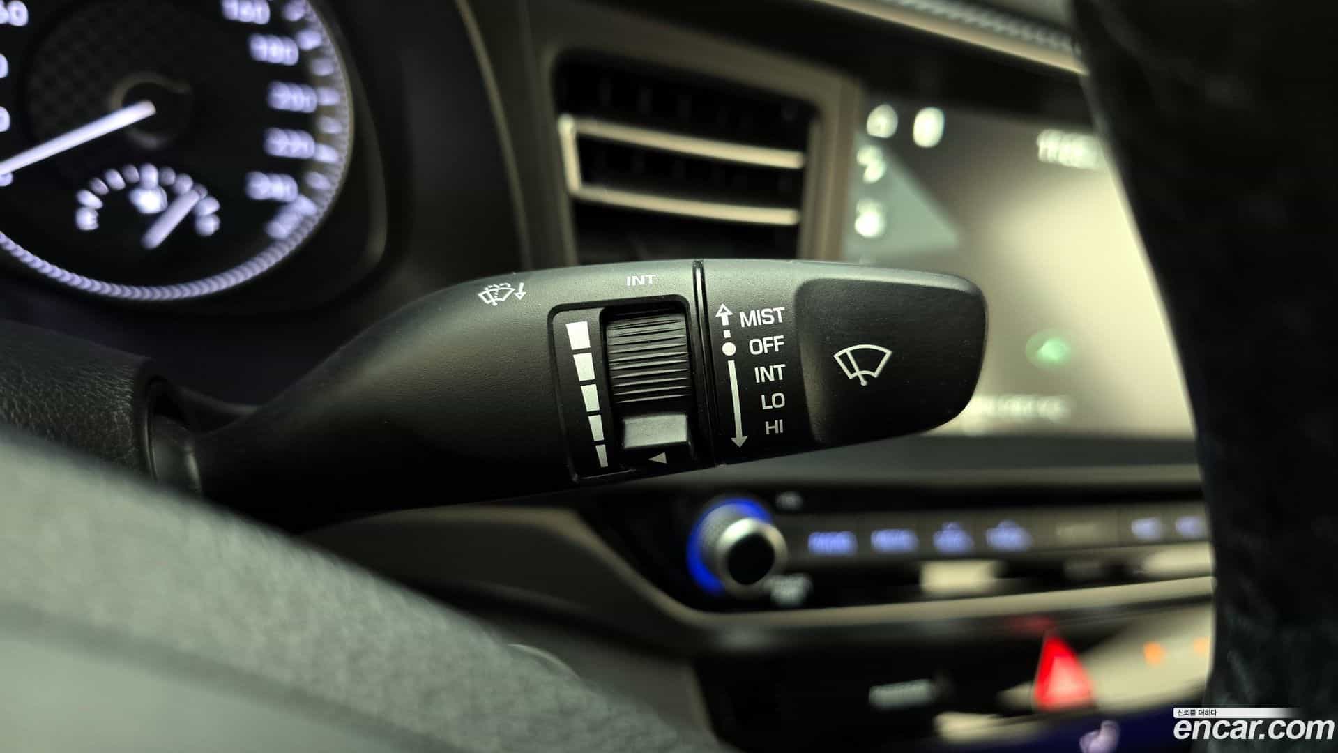 AVANTE Hyundai 2019.11-OPTION-020