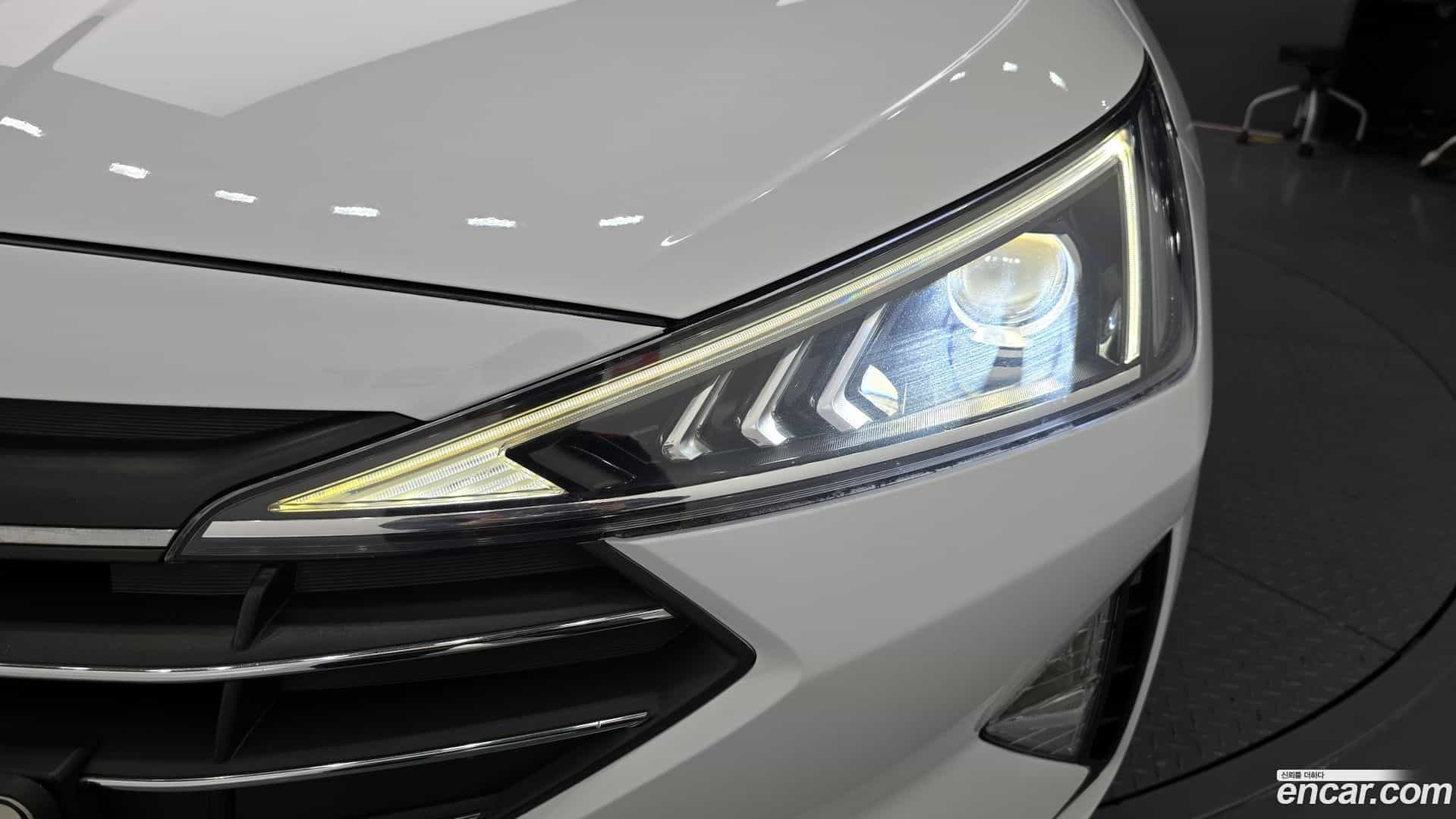 AVANTE Hyundai 2019.11-OUTER-032