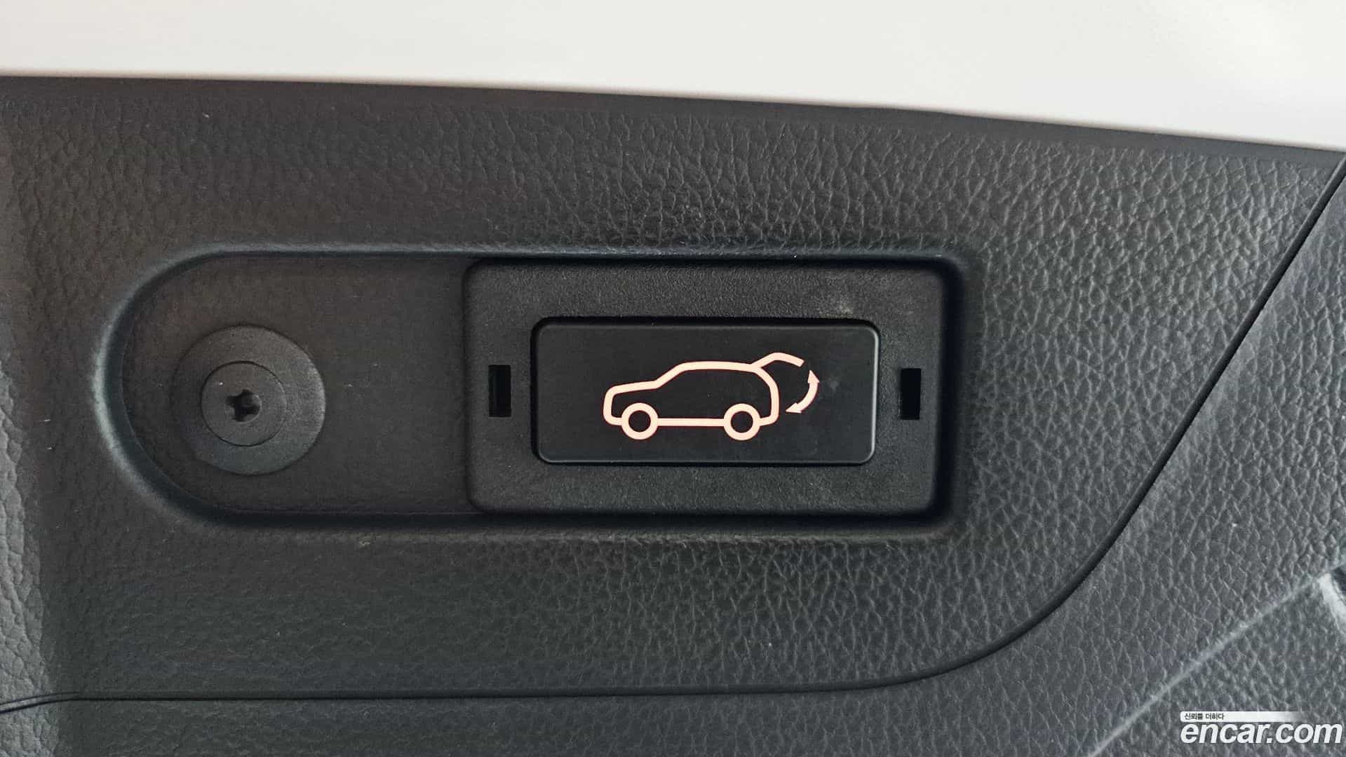 Rexton KG Mobility 2018.3-OPTION-043