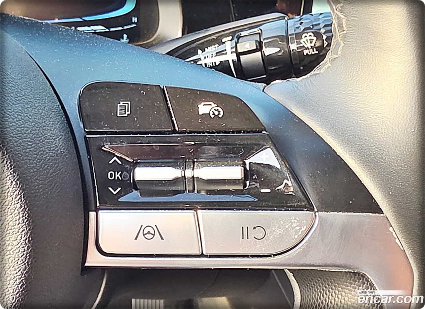 AVANTE Hyundai 2024.3-OPTION-020