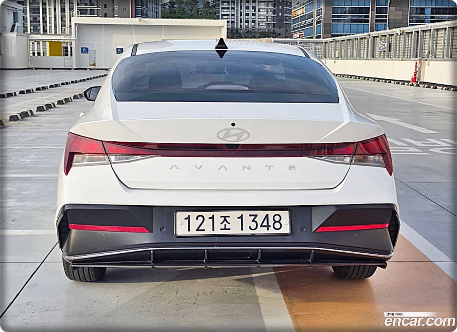 AVANTE Hyundai 2024.3-OPTION-023