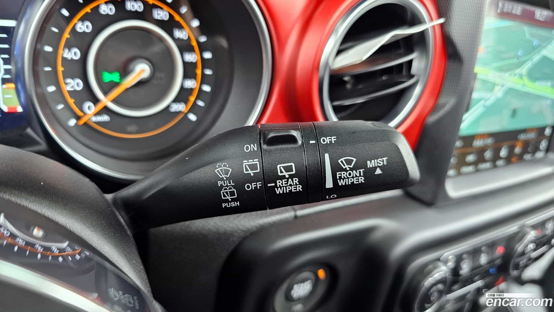 Wrangler Jeep 2023.9-OPTION-041
