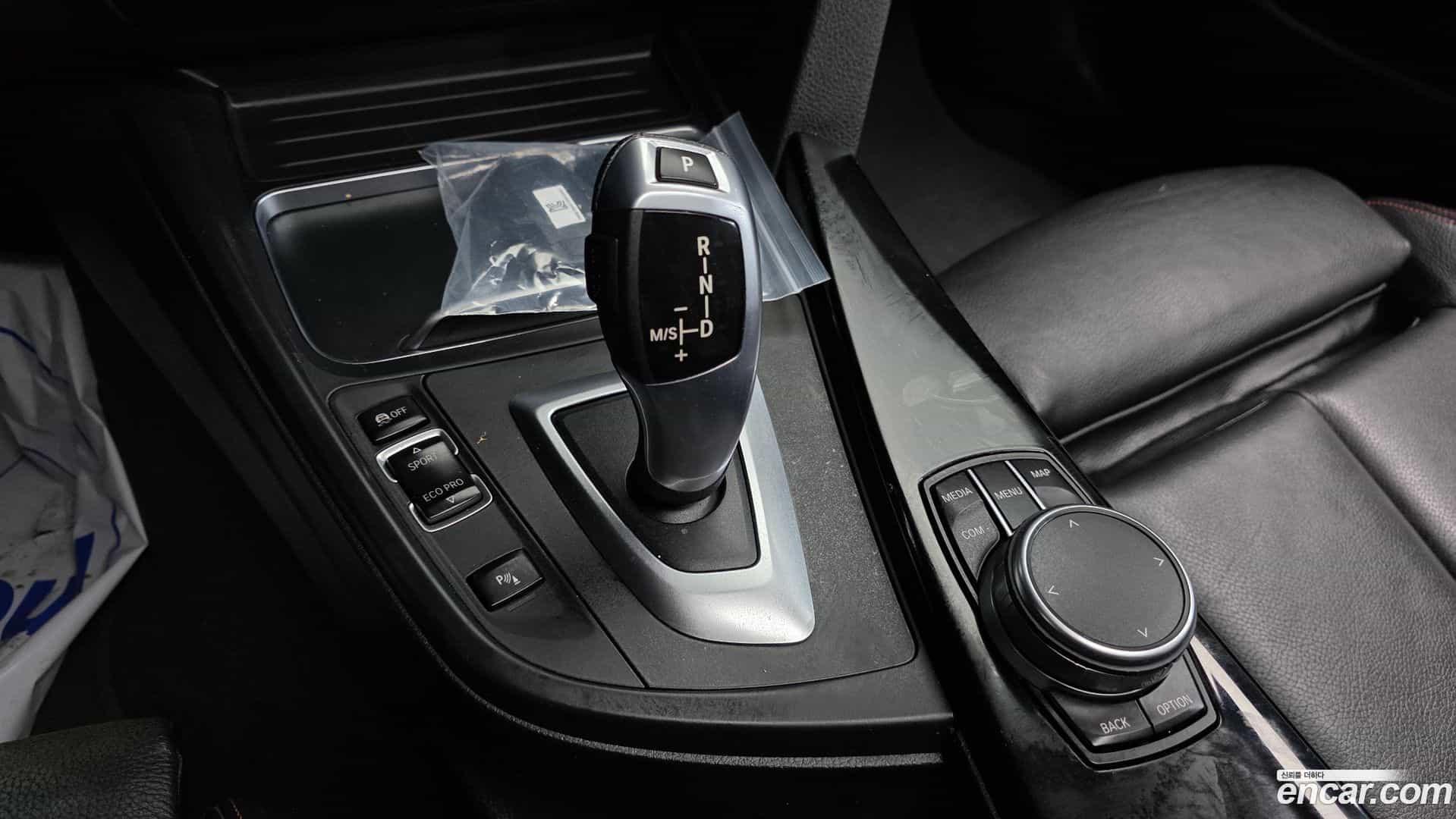 4-Series BMW 2017.4-INNER-009