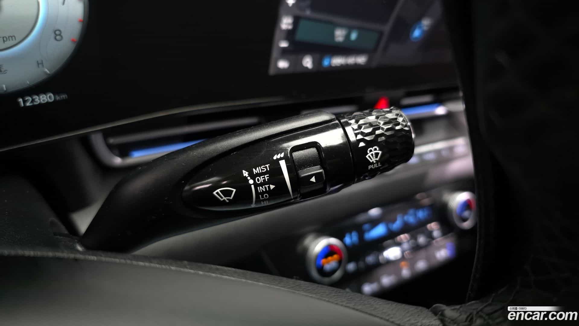 AVANTE Hyundai 2021.3-OPTION-023