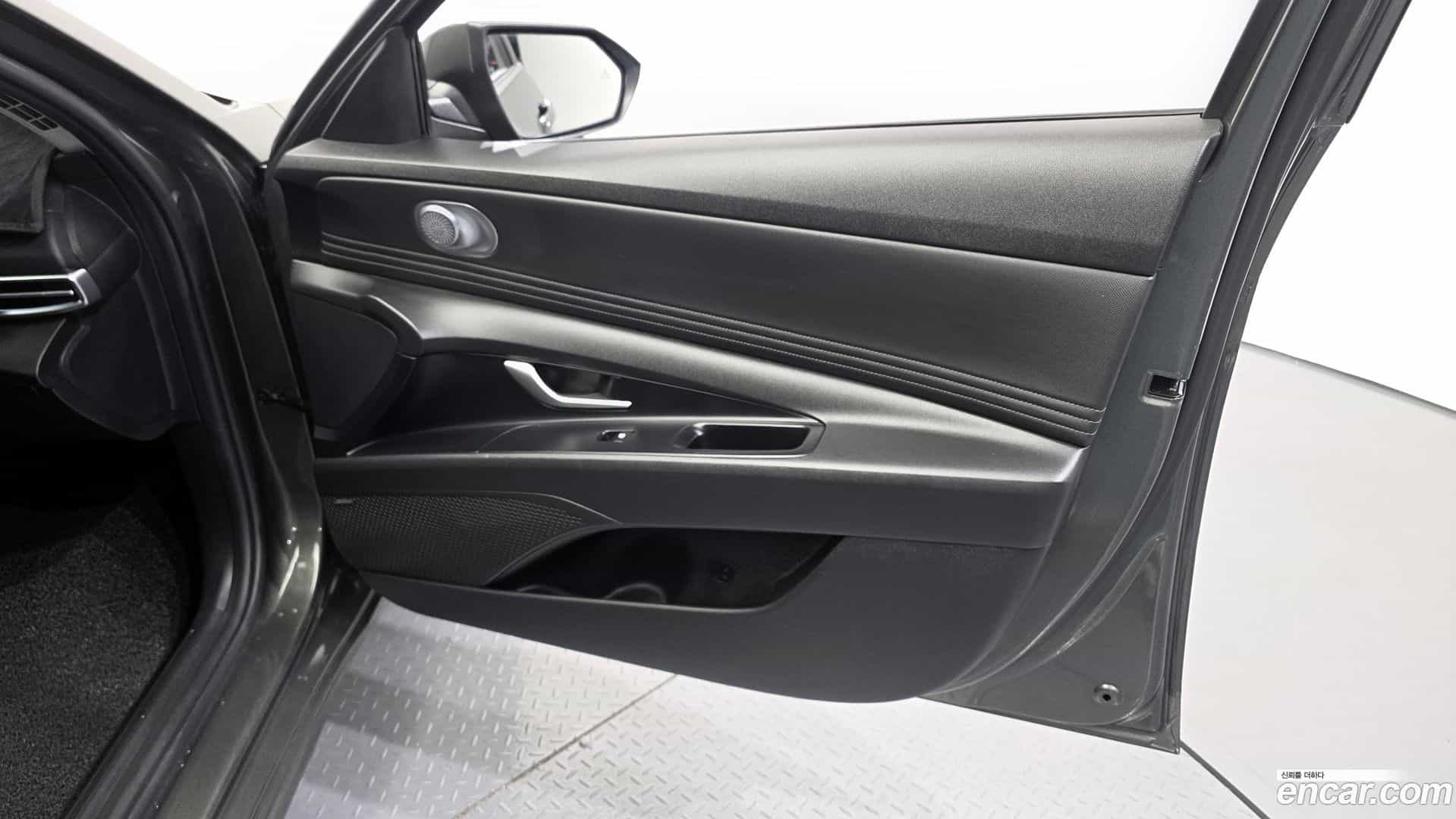 AVANTE Hyundai 2021.3-INNER-034