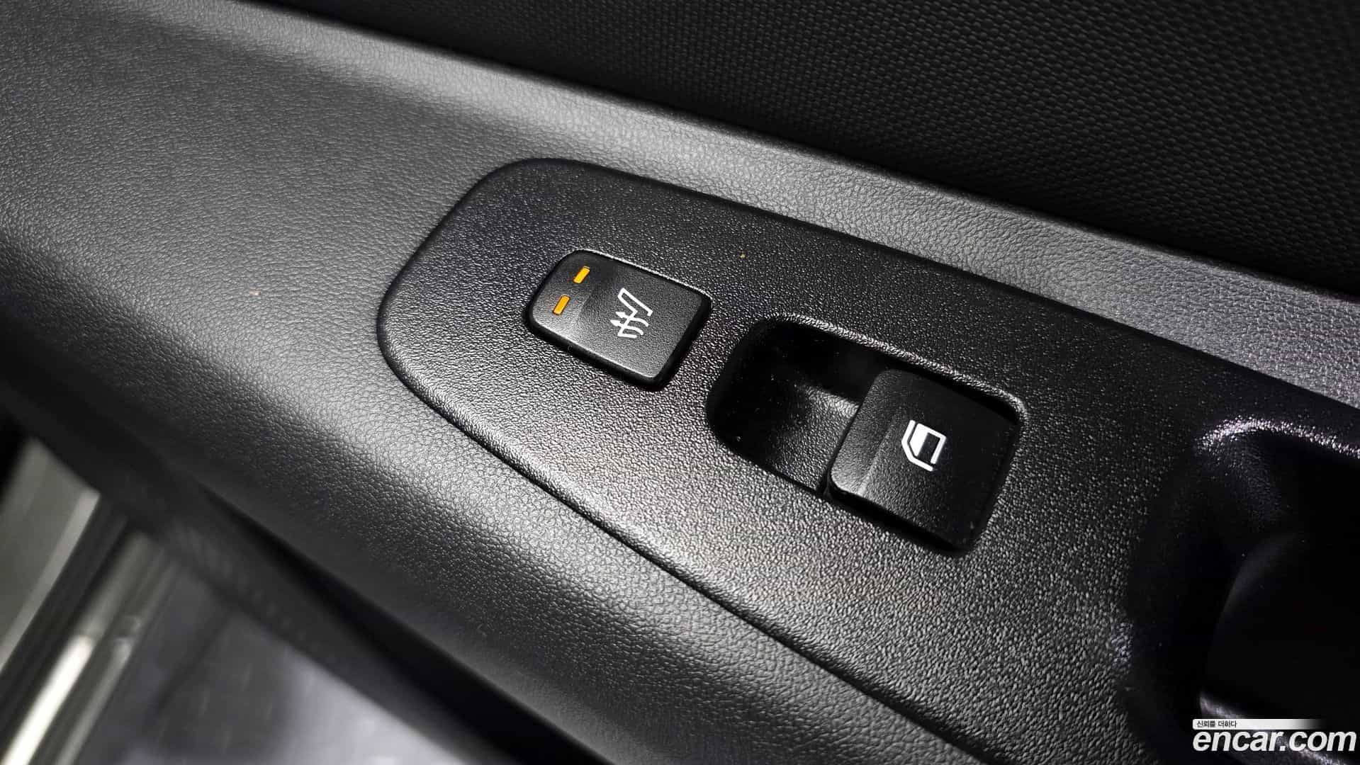 AVANTE Hyundai 2021.3-OPTION-040