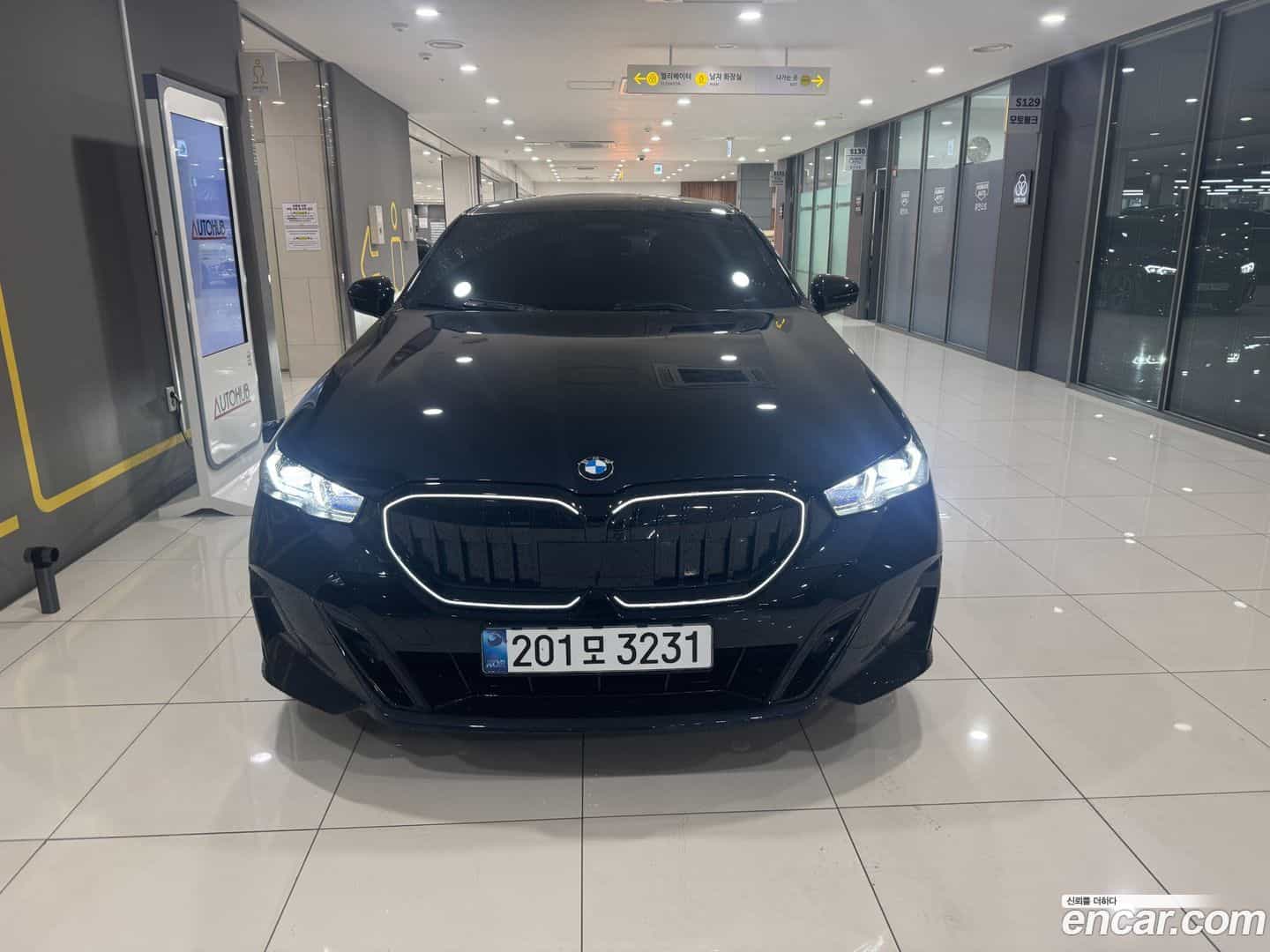 5-Series BMW 2024.1-OUTER-003