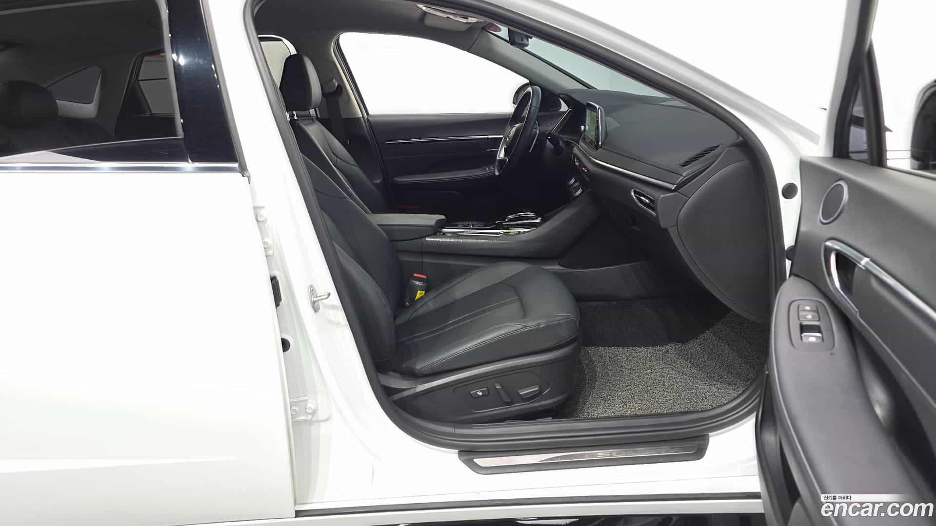 Sonata Hyundai 2023.0-INNER-010