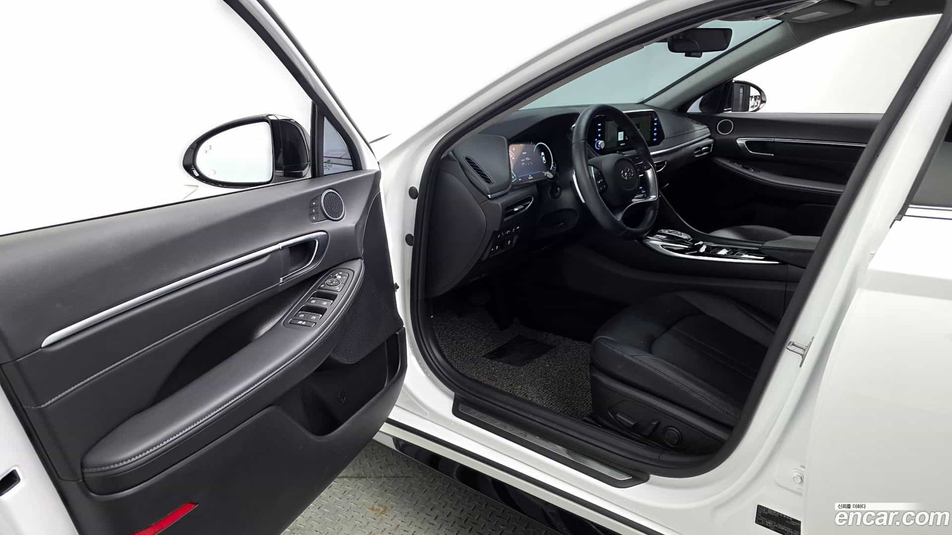 Sonata Hyundai 2023.0-OPTION-015