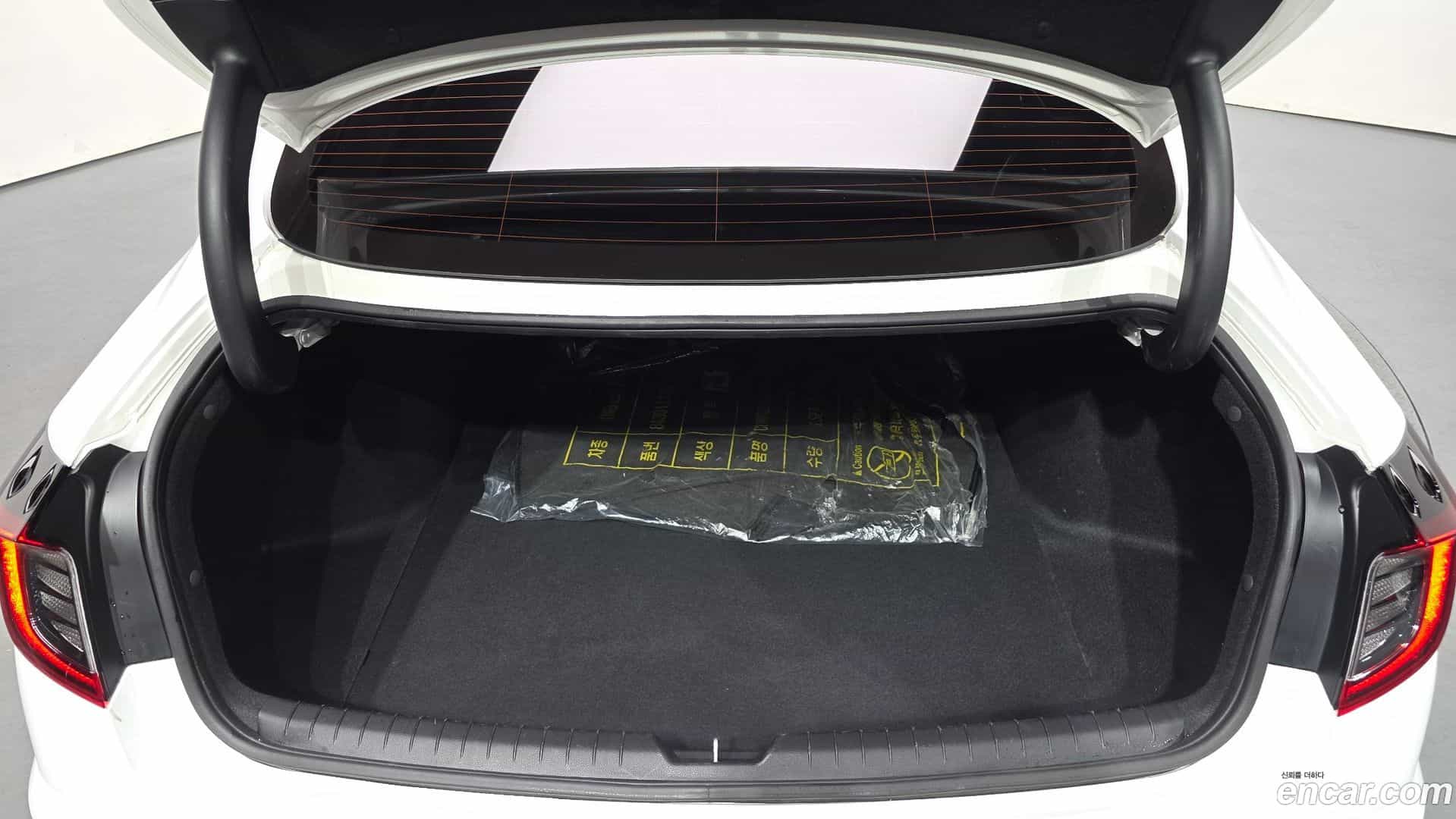 Sonata Hyundai 2023.0-OPTION-024
